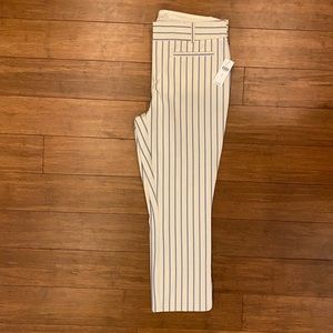 Size 8 Anthropologie Essential Slim